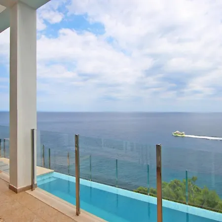 Villa Biel By Slow